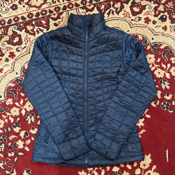 The North Face Jackets & Blazers - The North Face Navy Blue Puffy Coat